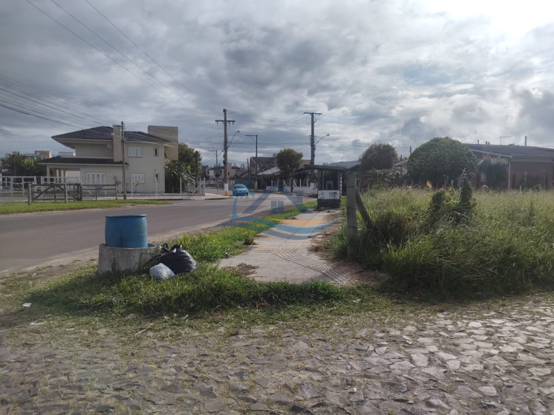Terreno comercial.