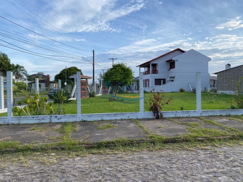 Terreno comercial em Arroio do Sal.