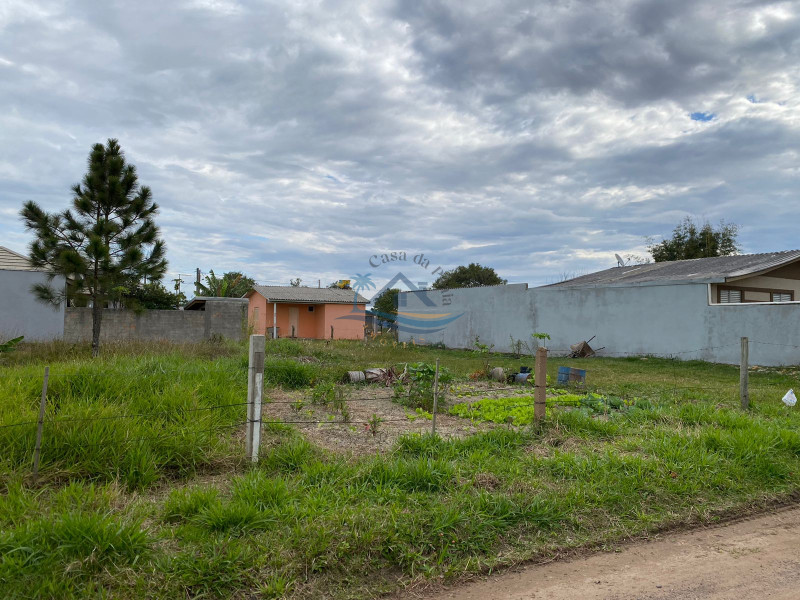 Terreno a venda em Arroio do Sal-RS. 