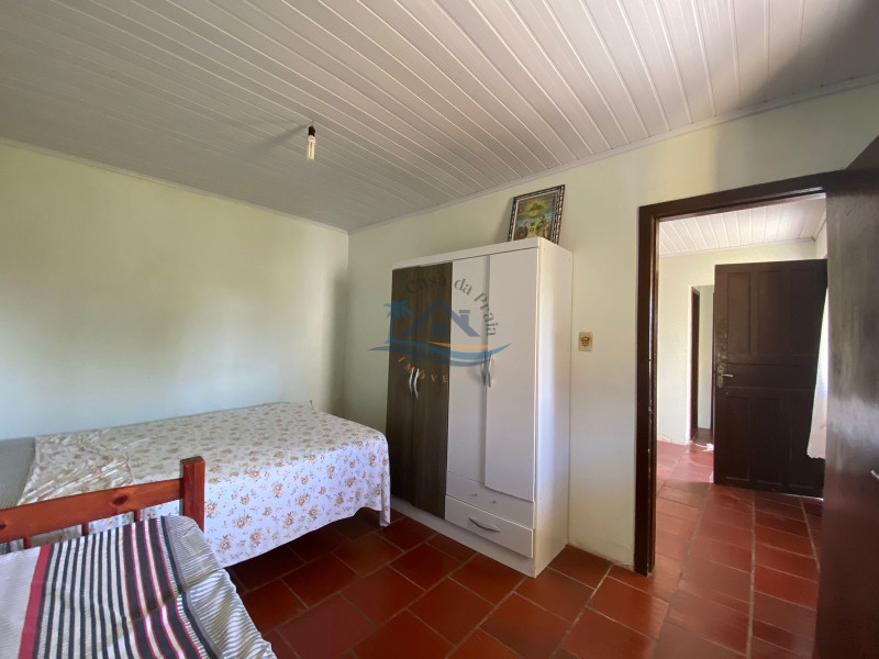 Casa a venda em Arroio do Sal-RS.