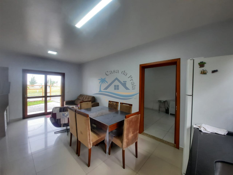Casa a venda em Arroio do Sal-RS.