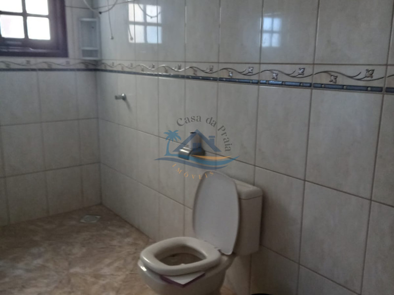 Casa a venda em Arroio do Sal-RS, próximo ao mar.