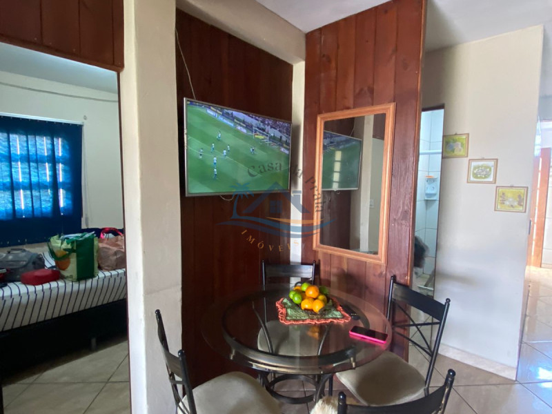 Casa com piscina a venda em Arroio do Sal-RS.