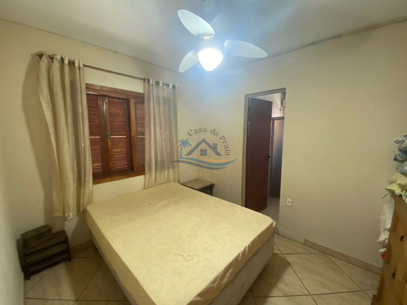 Casa com piscina a venda em Arroio do Sal-RS.