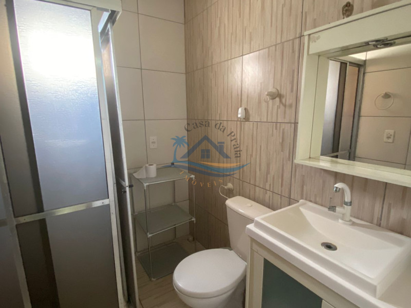 Casa com piscina a venda em Arroio do Sal-RS.