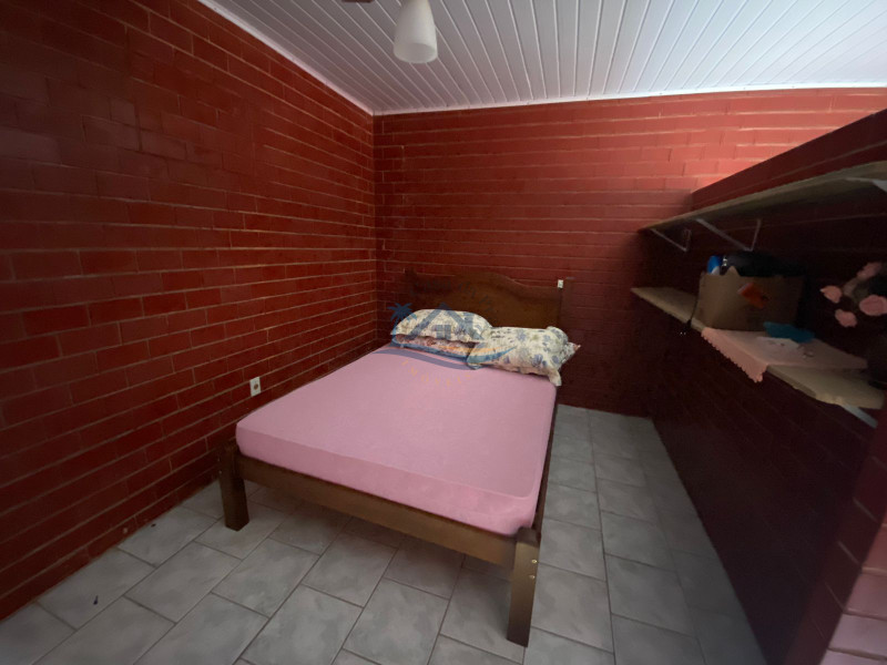 Casa a venda em Arroio do Sal-RS.