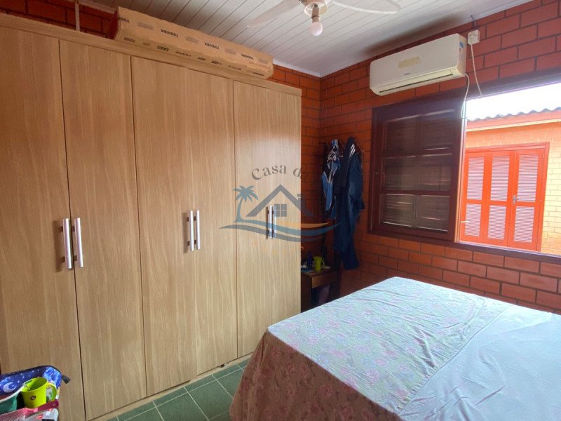 Casa a venda em Arroio do Sal-RS.
