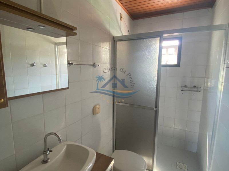 Casa a venda em Arroio do Sal-RS.