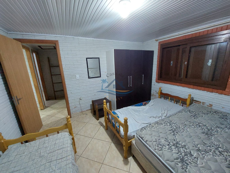 Casa a venda em Arroio do Sal-RS.