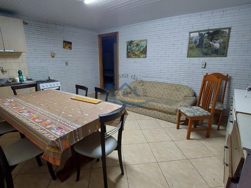 Casa a venda em Arroio do Sal-RS.