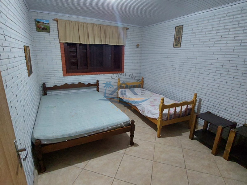 Casa a venda em Arroio do Sal-RS.