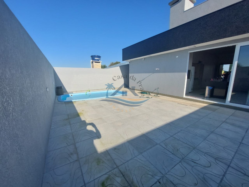 Casa a venda em Arroio do Sal-RS.