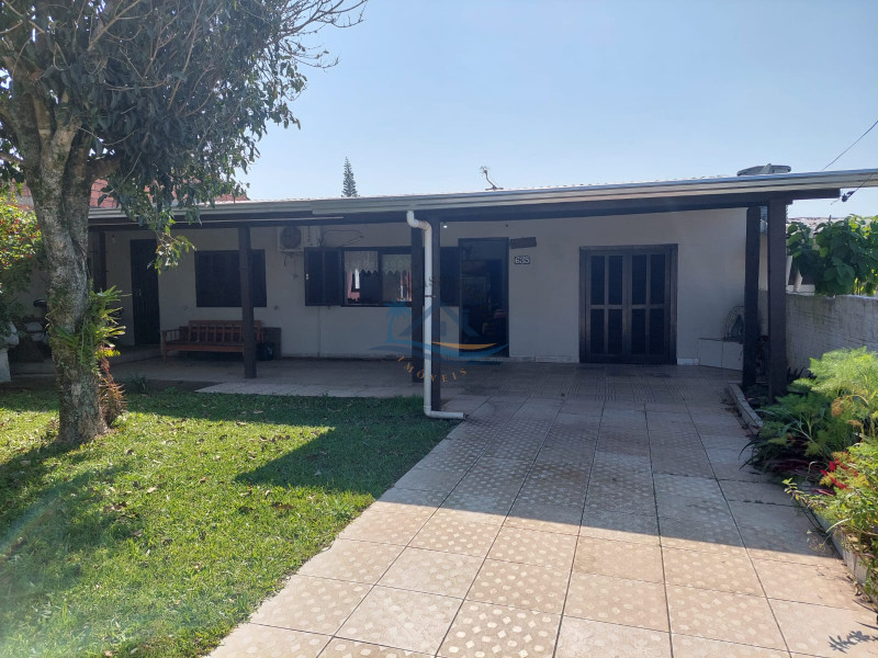 Casa a venda em Areias Brancas, Arroio do Sal.