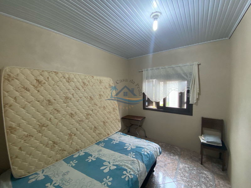 Casa a venda em Arroio do Sal.