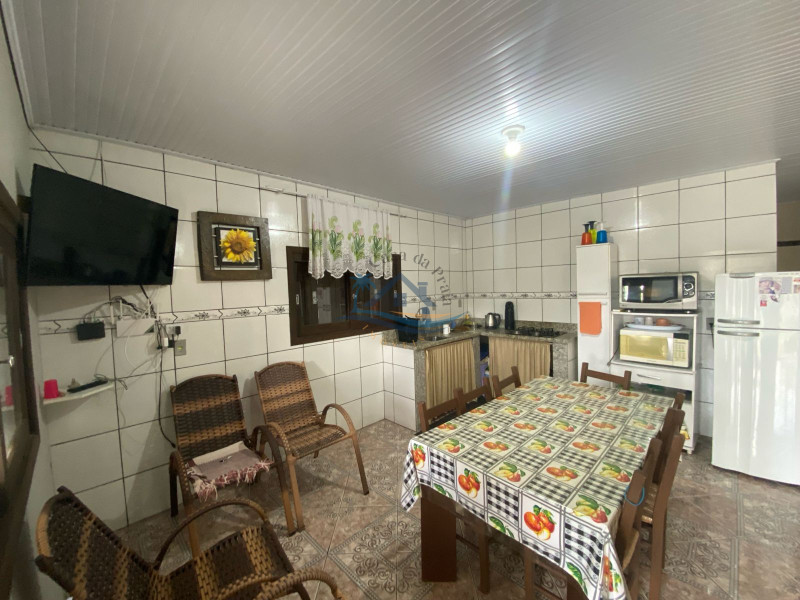 Casa a venda em Arroio do Sal.