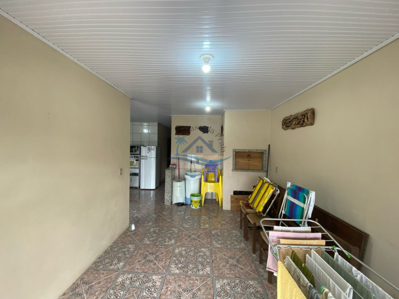 Casa a venda em Arroio do Sal.