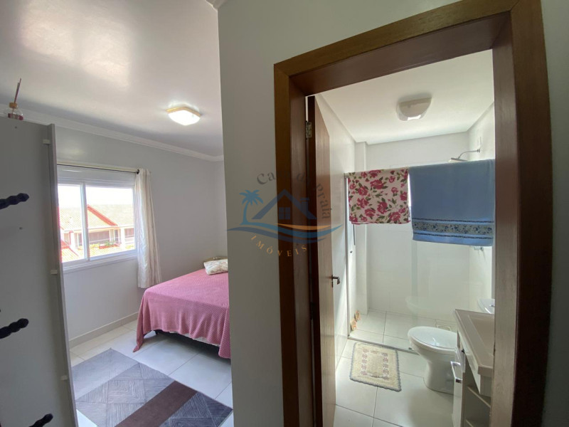 Apartamento a venda em Arroio do Sal.