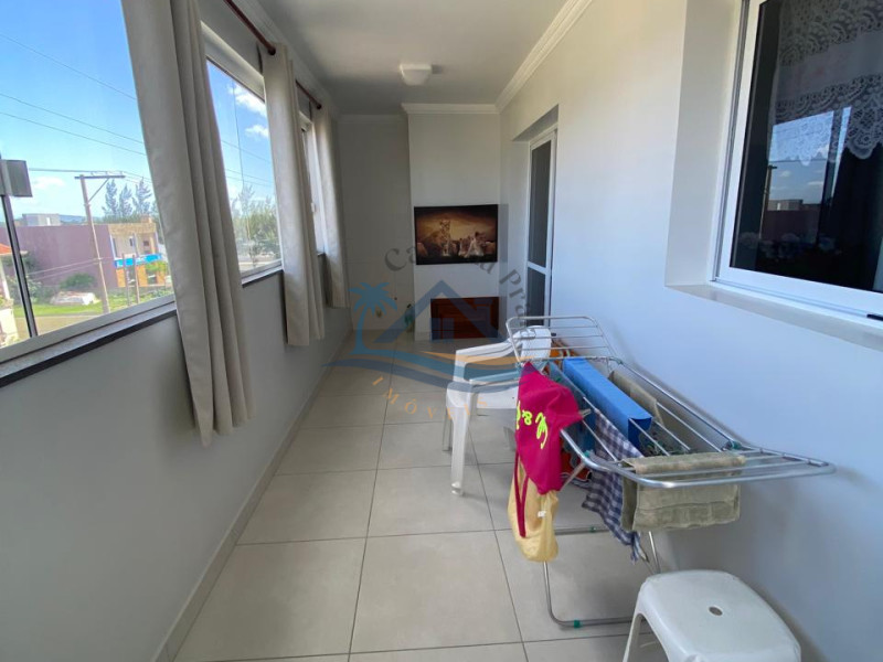 Apartamento a venda em Arroio do Sal.