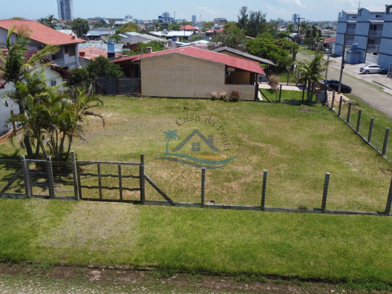Terreno a venda em Arroio do Sal-RS.