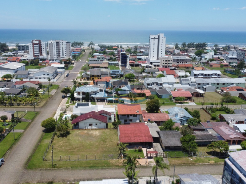 Terreno a venda em Arroio do Sal-RS.