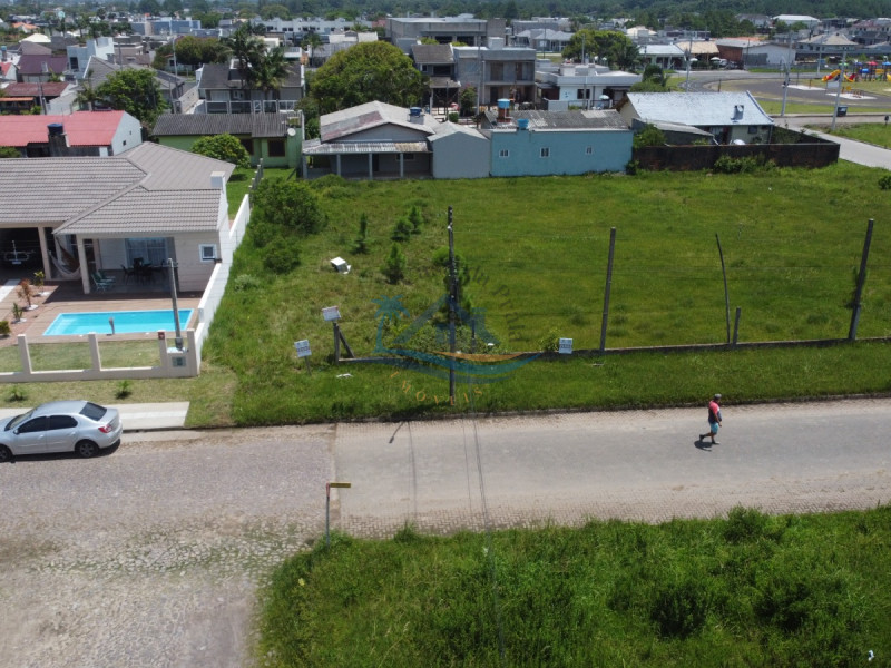 Terreno a venda em Arroio do Sal-RS.