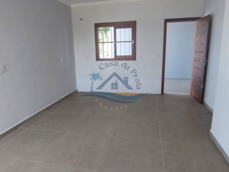 Casa a venda em Arroio do Sal-RS.