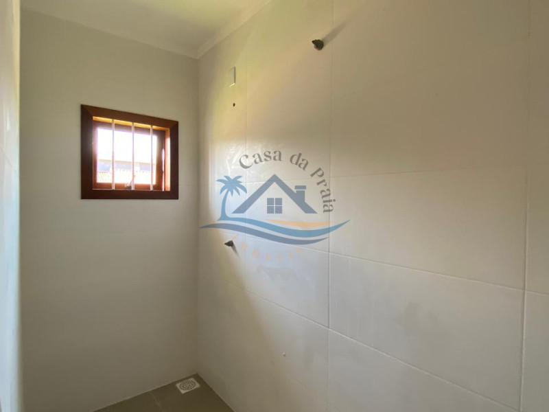 Casa a venda em Arroio do Sal-RS.