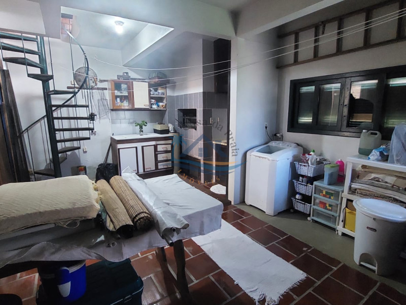 Casa a venda em Arroio do Sal.