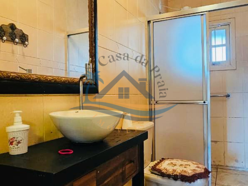 Casa a venda em Arroio do Sal.