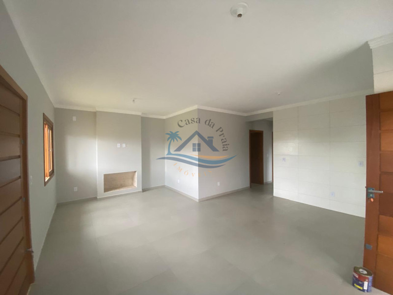 Casa a venda em Arroio do Sal.