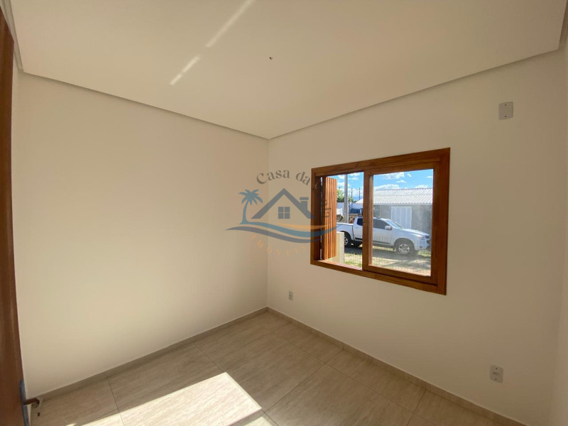 Casa a venda em Arroio do Sal.