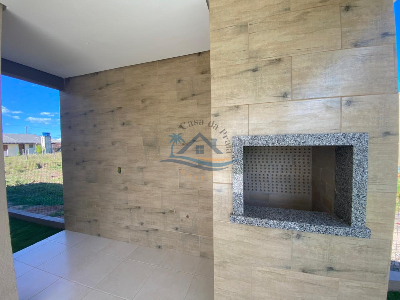 Casa a venda em Arroio do Sal.