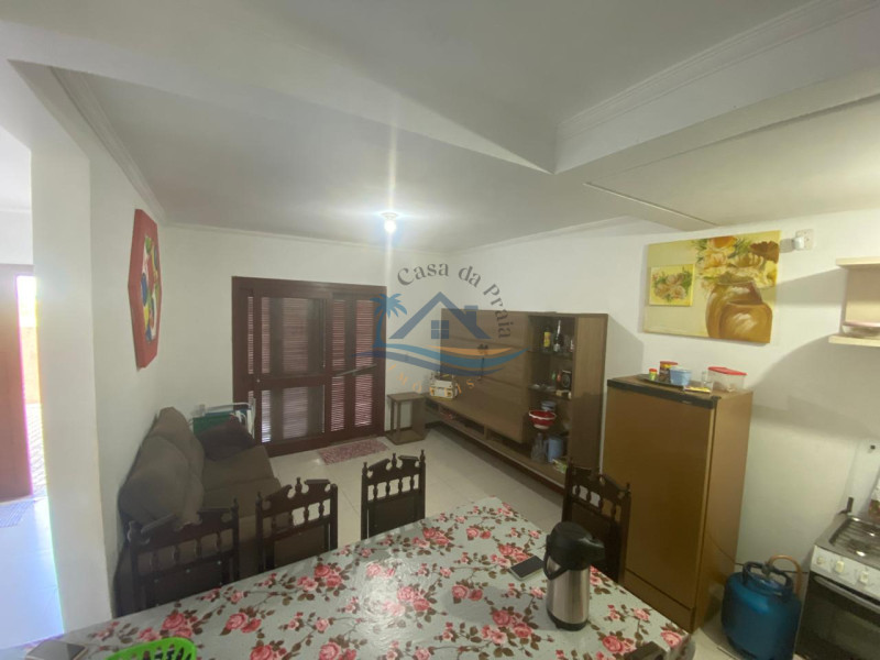 Sobrado a venda em Arroio do Sal.