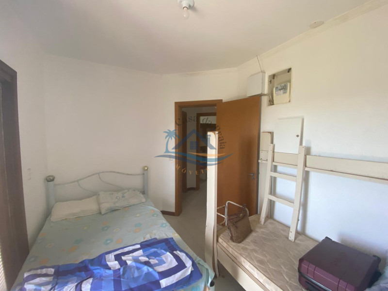 Sobrado a venda em Arroio do Sal.