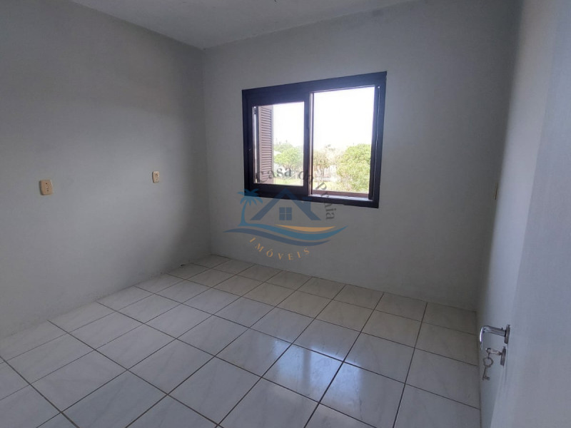 Casa a venda em Arroio do Sal.