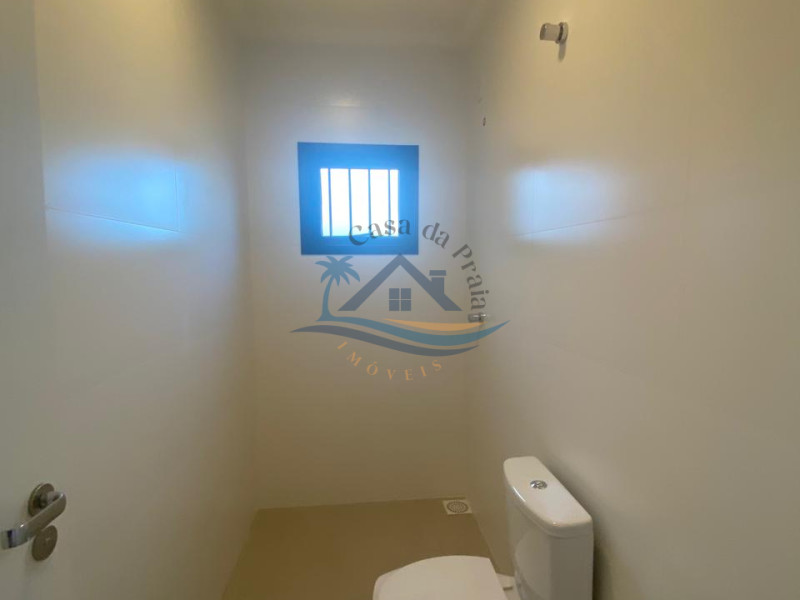 Casa a venda em Arroio do Sal.