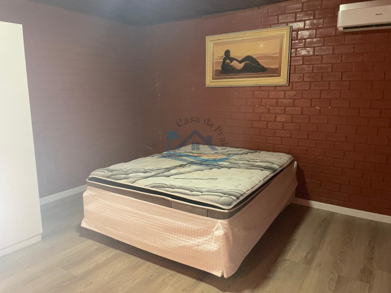Casa a venda em Arroio do Sal.