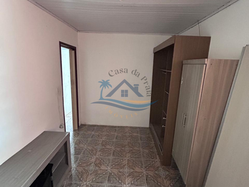 Casa a venda em Arroio do Sal.