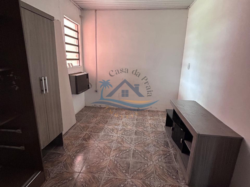 Casa a venda em Arroio do Sal.