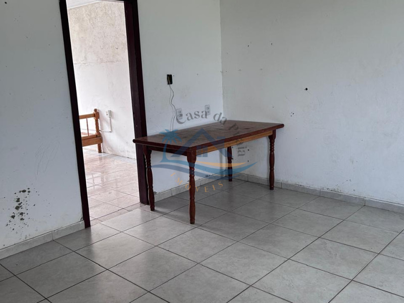 Casa a venda em Arroio do Sal.