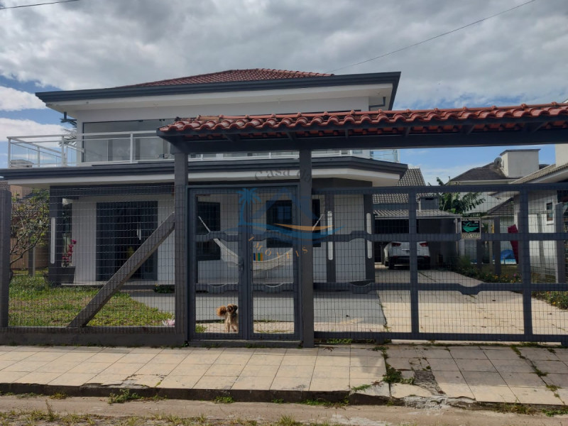 Casa a venda em Arroiodo Sal.