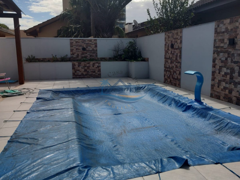 Casa a venda em Arroiodo Sal.